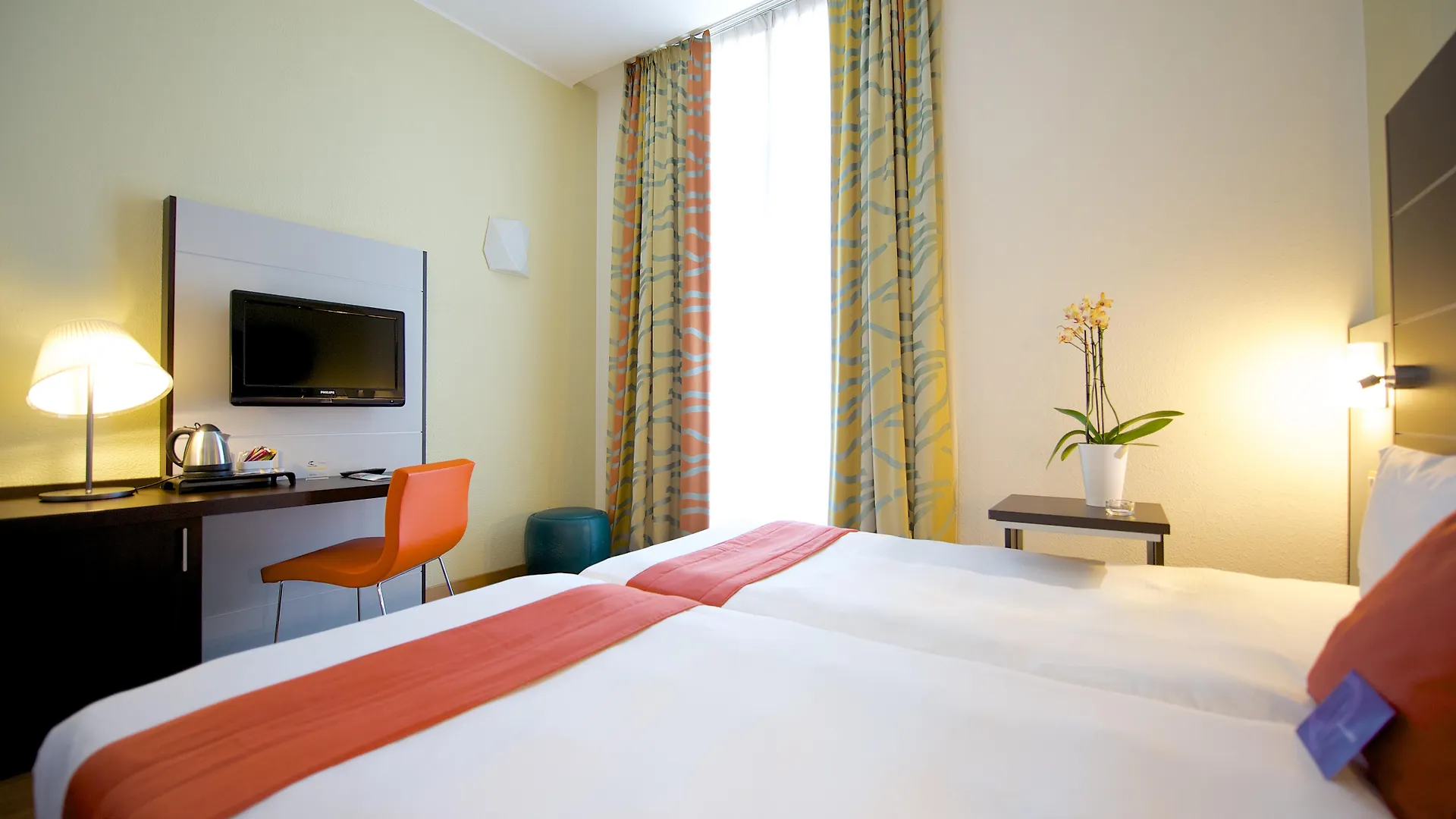 Mercure Napoli Centro Angioino Hotel