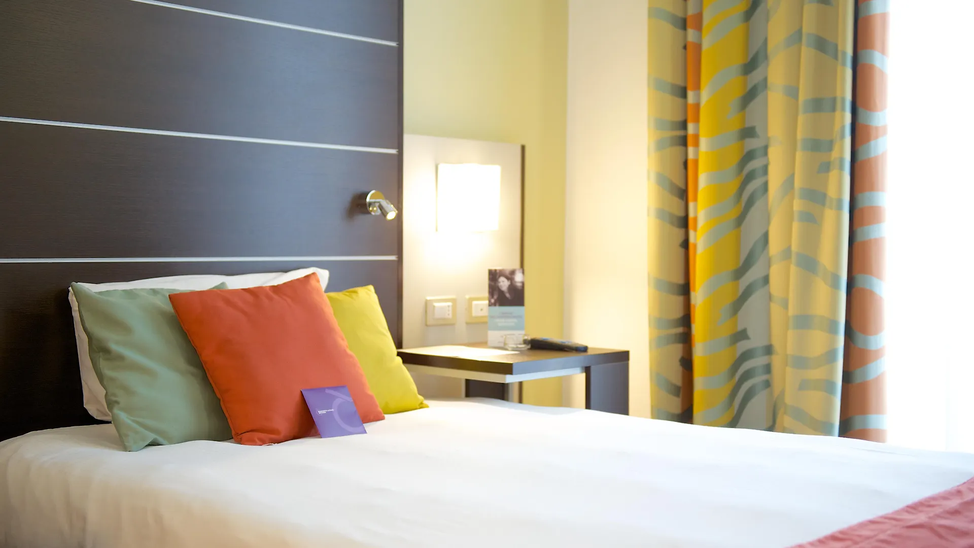 **** Hotel Mercure Napoli Centro Angioino Italy
