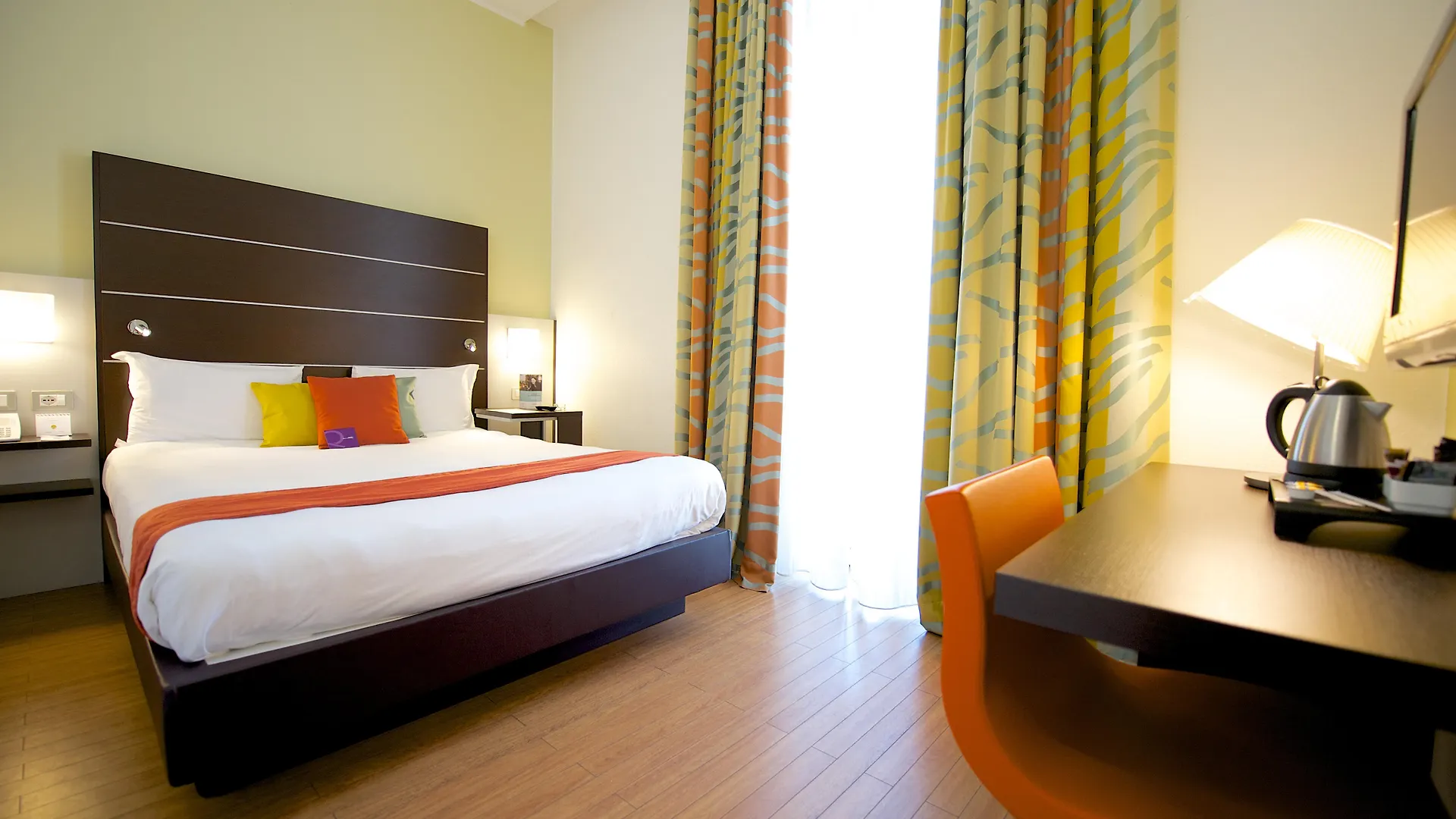 Mercure Napoli Centro Angioino Naples