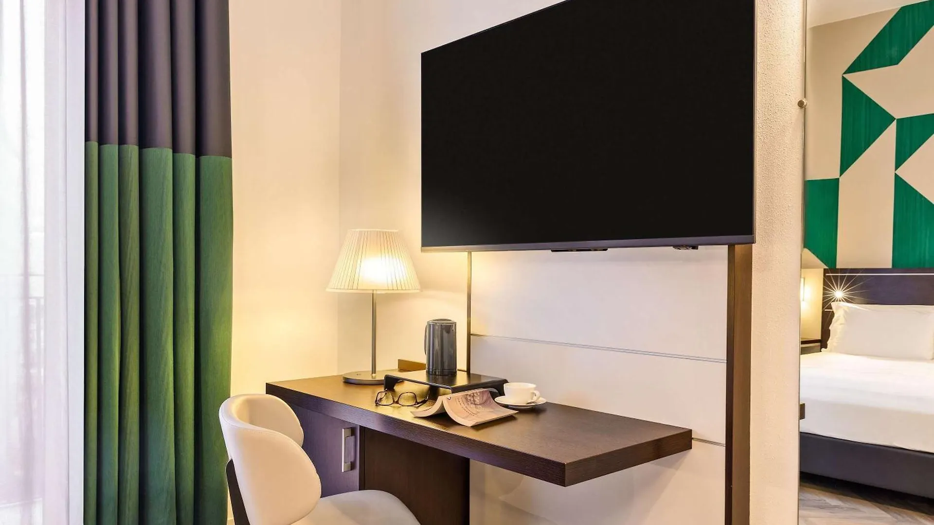Mercure Napoli Centro Angioino Naples