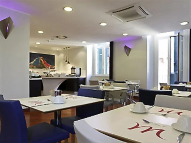 Mercure Napoli Centro Angioino 4*, Naples Italy