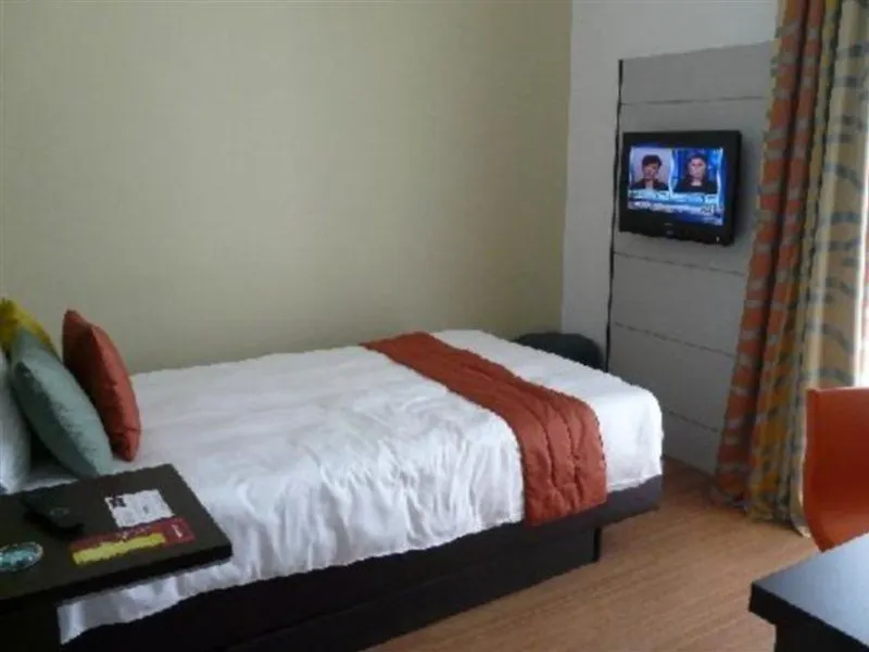 Mercure Napoli Centro Angioino Naples